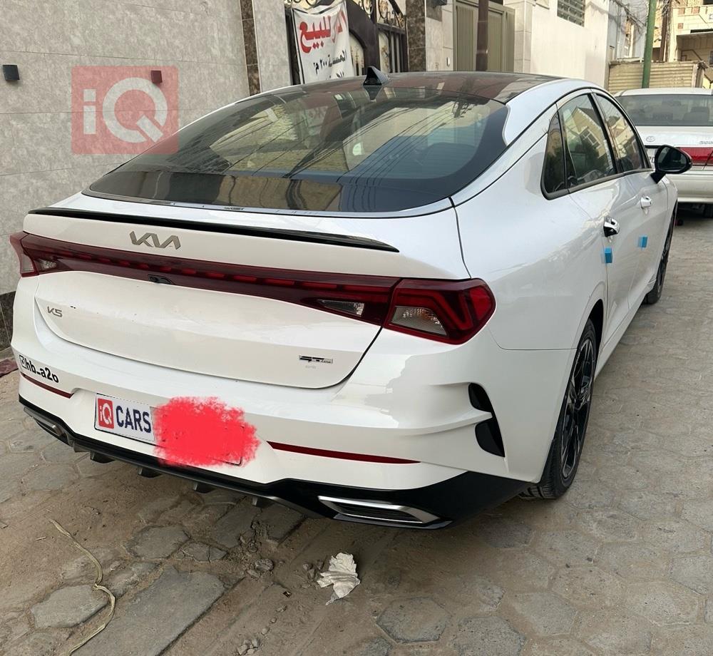 كيا K5